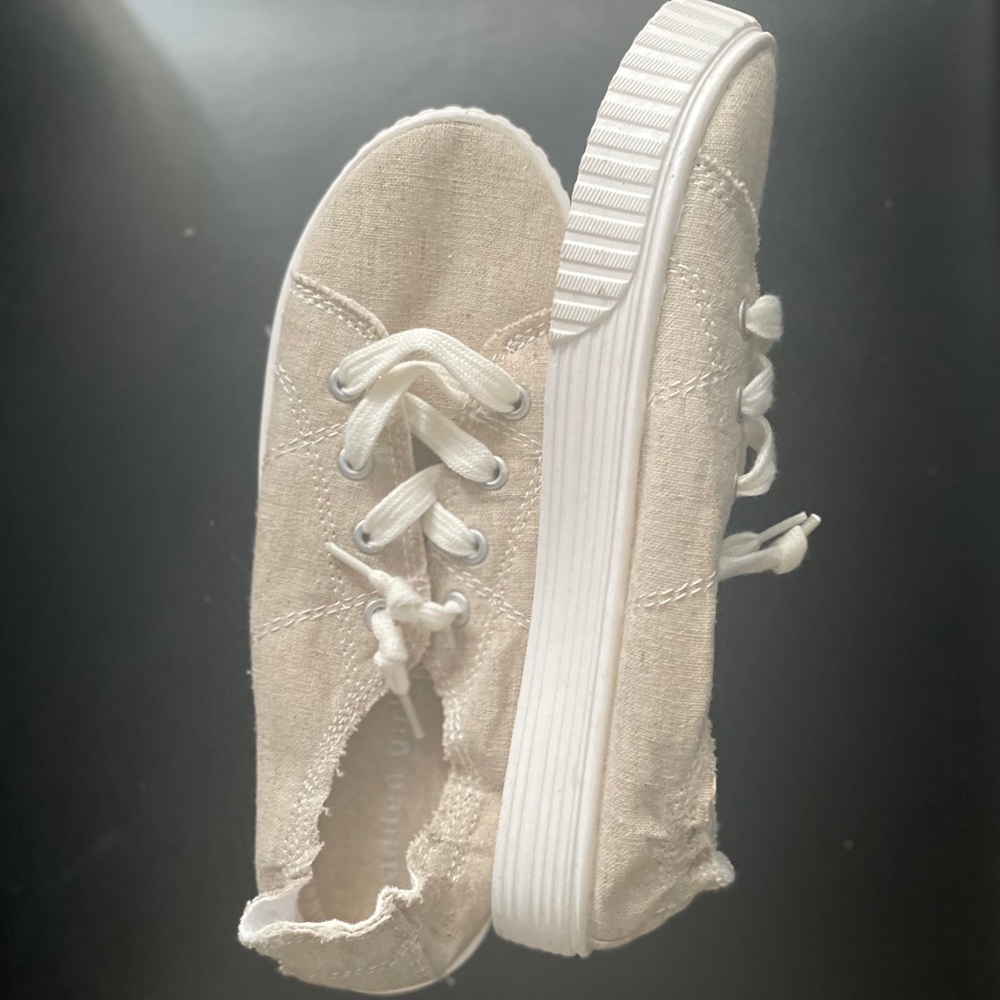 Madden Girl slip on sneakers